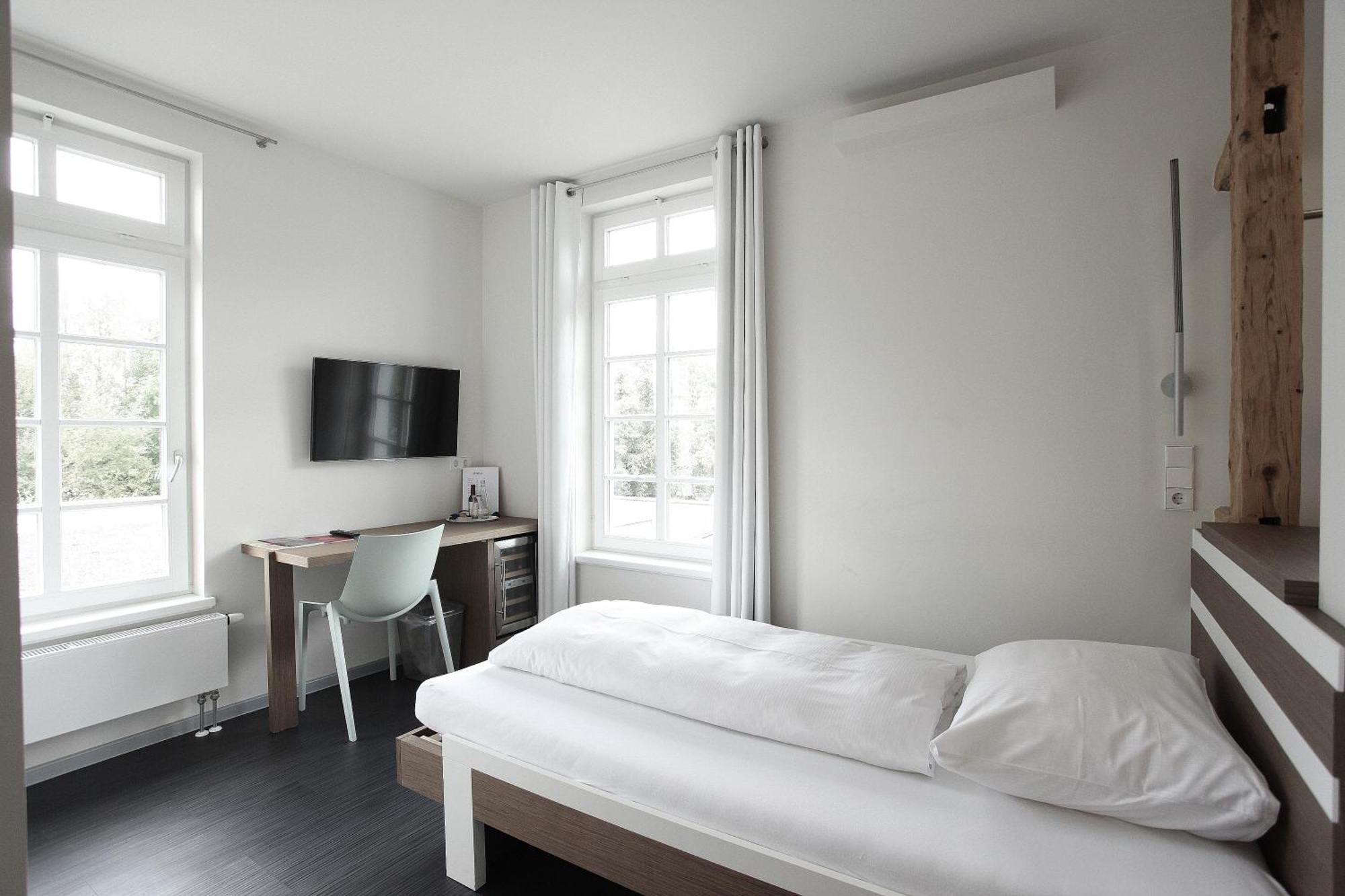 Achtender Metzingen  Chambre photo