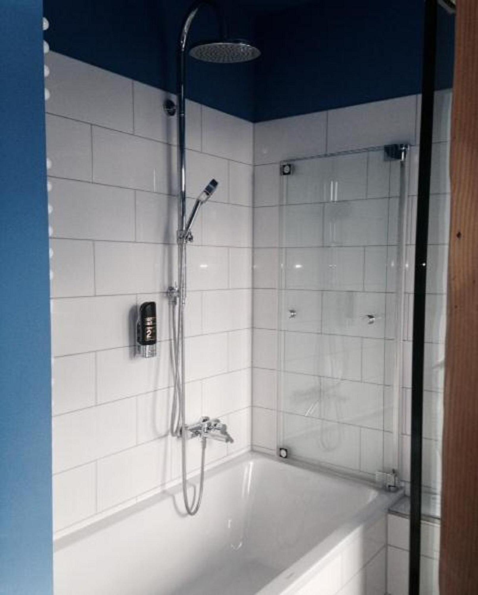 Achtender Metzingen  Chambre photo