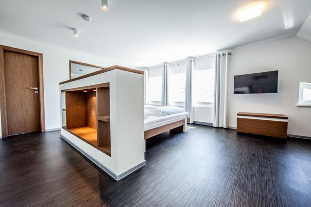 Achtender Metzingen  Chambre photo